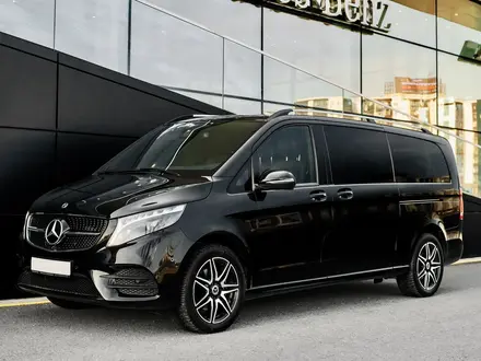 Mercedes-Benz V 300 2024 года за 57 500 000 тг. в Астана – фото 42