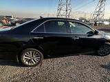 Toyota Camry 2015 года за 11 202 750 тг. в Алматы – фото 3