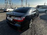 Toyota Camry 2015 года за 11 202 750 тг. в Алматы – фото 5