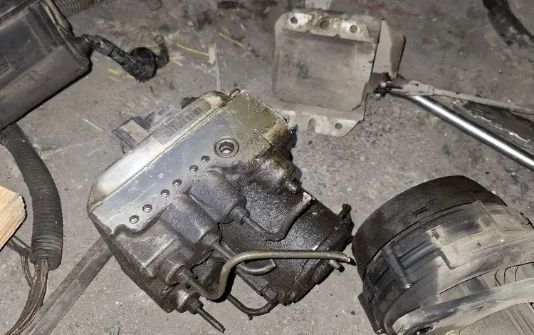 АБС ОПЕЛЬ вектра за 15 000 тг. в Караганда