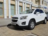 Chevrolet Tracker 2014 года за 5 800 000 тг. в Астана – фото 2