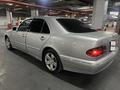 Mercedes-Benz E 320 2001 годаүшін3 800 000 тг. в Актау – фото 2