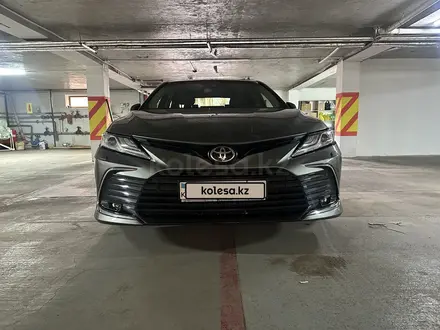 Toyota Camry 2024 года за 19 000 000 тг. в Тараз