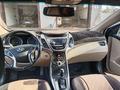 Hyundai Elantra 2015 года за 3 300 000 тг. в Уральск – фото 3