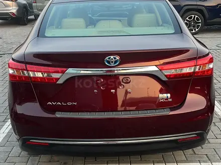 Toyota Avalon 2015 года за 5 000 000 тг. в Алматы – фото 16