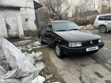 Volkswagen Passat 1993 годаүшін1 750 000 тг. в Тараз