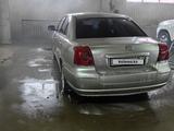 Toyota Avensis 2005 года за 4 700 000 тг. в Макат – фото 2