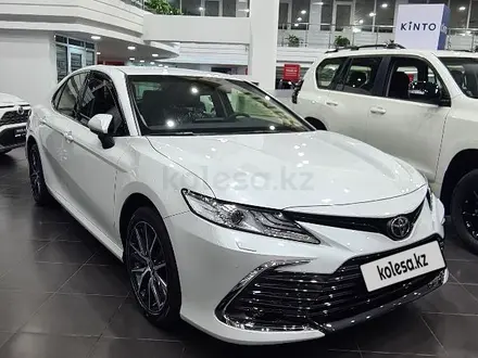 Toyota Camry 2023 года за 20 500 000 тг. в Тараз