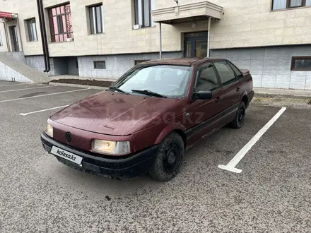 Volkswagen Passat 1991 года за 700 000 тг. в Караганда