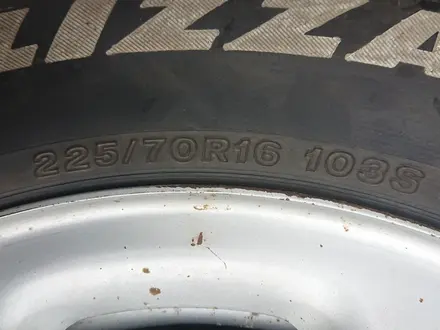 Зимние шины Bridgestone Blizzak за 180 000 тг. в Усть-Каменогорск – фото 8