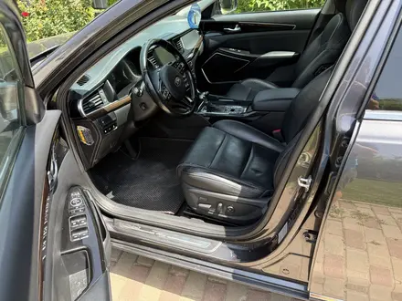 Kia K7 2018 года за 9 200 000 тг. в Алматы – фото 11