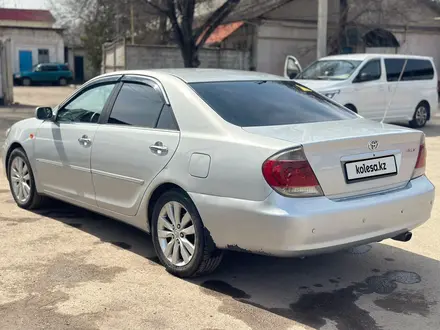 Toyota Camry 2006 года за 3 500 000 тг. в Алматы – фото 2