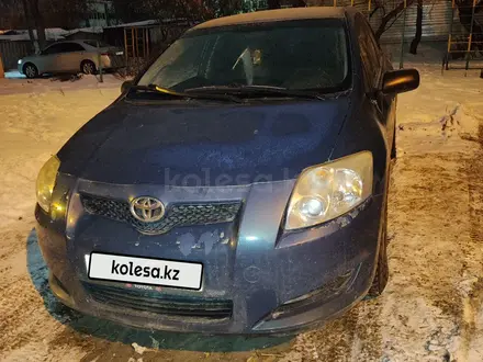 Toyota Auris 2008 года за 4 000 000 тг. в Петропавловск