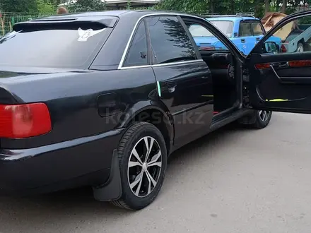 Audi A6 1995 года за 2 500 000 тг. в Петропавловск – фото 2