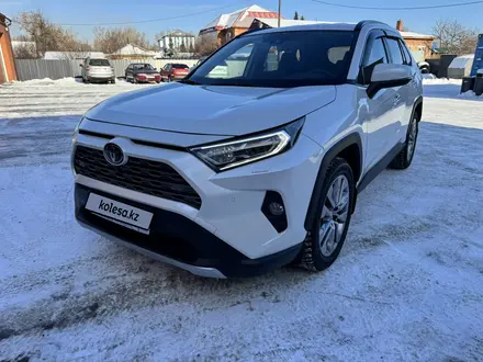 Toyota RAV4 2021 года за 17 600 000 тг. в Усть-Каменогорск – фото 31