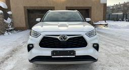 Toyota Highlander 2026 года за 31 900 000 тг. в Петропавловск – фото 2