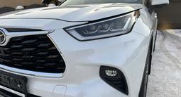 Toyota Highlander 2026 года за 31 900 000 тг. в Петропавловск – фото 5