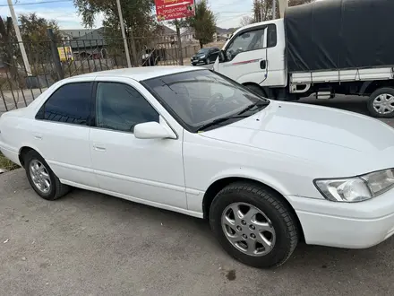 Toyota Camry 1997 года за 3 150 000 тг. в Алматы – фото 3