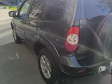 Chevrolet Niva 2015 года за 4 500 000 тг. в Петропавловск – фото 2