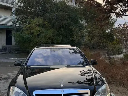 Mercedes-Benz S 500 2007 года за 5 000 000 тг. в Актау