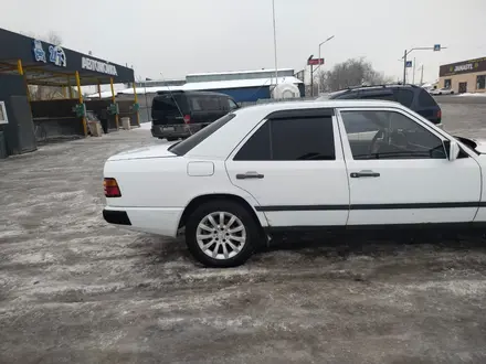 Mercedes-Benz E 280 1989 года за 1 650 000 тг. в Алматы – фото 12