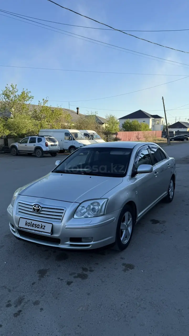 Toyota Avensis, 2005