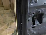 Дверь багажника на прадо 150 за 150 000 тг. в Алматы