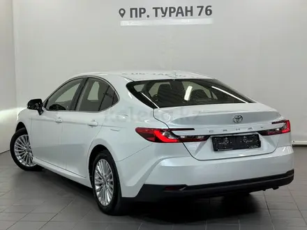 Toyota Camry Elegance 2024 года за 15 200 000 тг. в Астана – фото 2