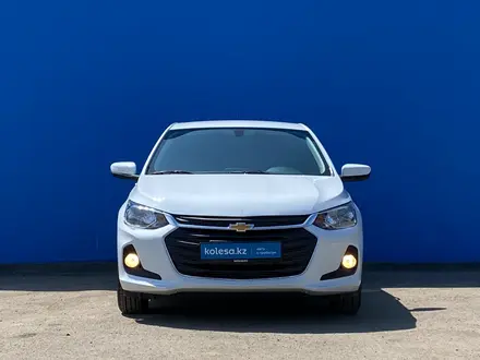 Chevrolet Onix 2023 года за 7 560 000 тг. в Алматы – фото 2