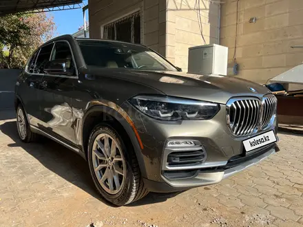 BMW X5 2021 года за 30 500 000 тг. в Алматы – фото 6