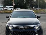 Toyota Camry 2016 годаүшін11 400 000 тг. в Усть-Каменогорск – фото 2