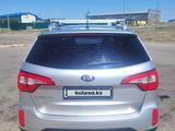 Kia Sorento 2013 годаfor7 800 000 тг. в Караганда – фото 3