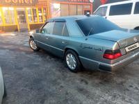 Mercedes-Benz E 230 1992 годаfor1 700 000 тг. в Алматы