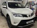 Toyota RAV4 2015 годаүшін10 950 000 тг. в Астана – фото 15