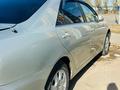 Toyota Camry 2004 годаүшін5 100 000 тг. в Астана – фото 4