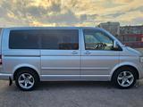 Volkswagen Multivan 2006 года за 8 500 000 тг. в Караганда – фото 5