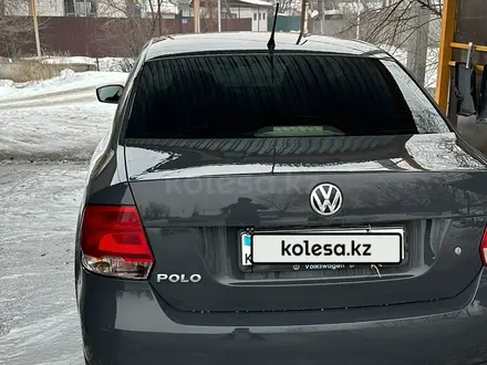 Volkswagen Polo 2015 года за 3 900 000 тг. в Алматы – фото 5