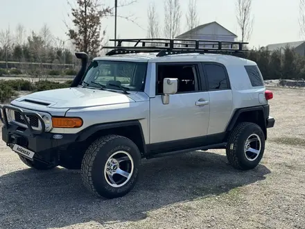 Toyota FJ Cruiser 2007 года за 13 900 000 тг. в Алматы – фото 23