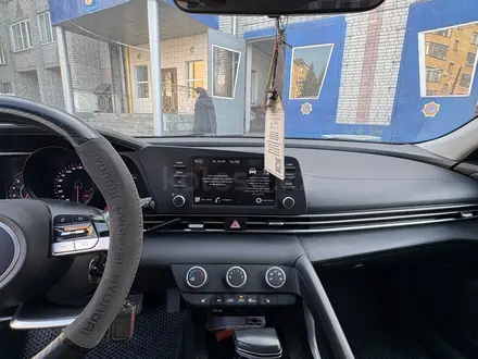 Hyundai Elantra 2021 года за 7 800 000 тг. в Семей – фото 7