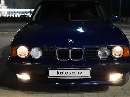 BMW 520 1993 года за 2 300 000 тг. в Астана – фото 4