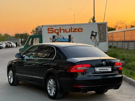 Skoda Superb 2013 года за 6 300 000 тг. в Алматы – фото 4
