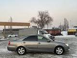 Toyota Camry 2002 годаүшін5 200 000 тг. в Алматы – фото 2