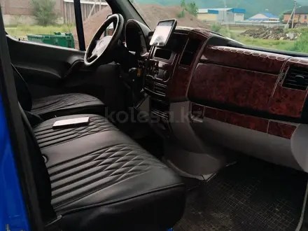 Mercedes-Benz Sprinter 2007 года за 15 500 000 тг. в Алматы – фото 3