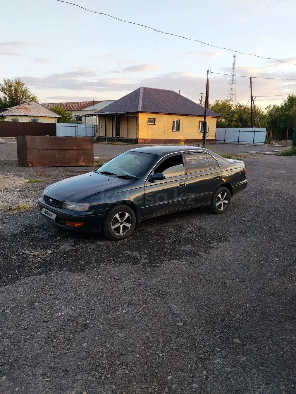 Toyota Corona, 1995