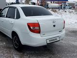 ВАЗ (Lada) Granta 2190 2013 годаfor2 500 000 тг. в Актобе – фото 3