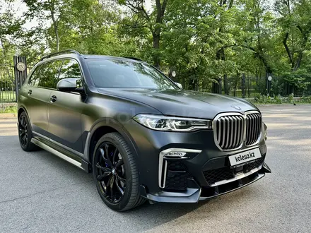 BMW X7 2019 года за 45 000 000 тг. в Алматы – фото 2