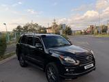 Lexus LX 570 2015 года за 27 500 000 тг. в Астана