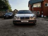 Mercedes-Benz E 230 1995 года за 1 700 000 тг. в Павлодар