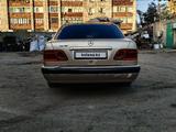 Mercedes-Benz E 230 1995 года за 1 700 000 тг. в Павлодар – фото 4