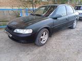 Opel Vectra 1998 года за 700 000 тг. в Атырау – фото 2